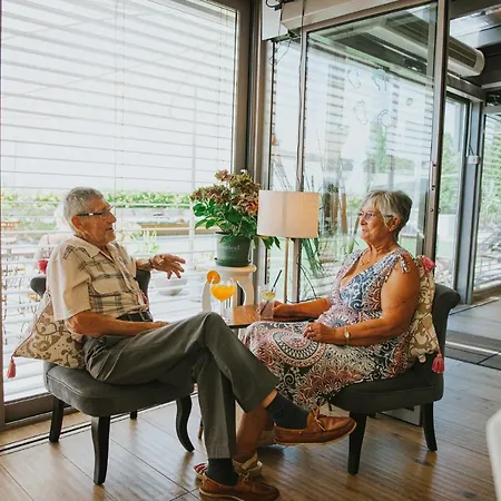 Wabi - Beauty & Dental Center Hotel