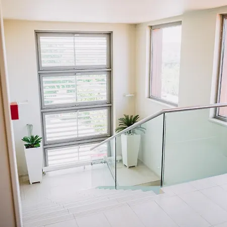 Wabi - Beauty & Dental Center