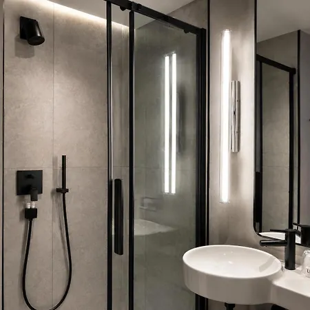 Ξενοδοχείο Wabi - Beauty & Dental Center